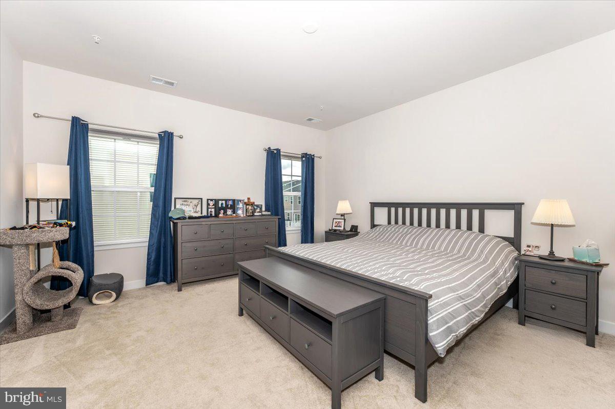 BELLE AIR TOWNHOMES - Residential