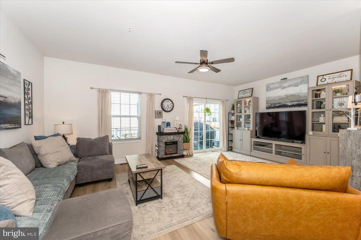 BELLE AIR TOWNHOMES - Residential