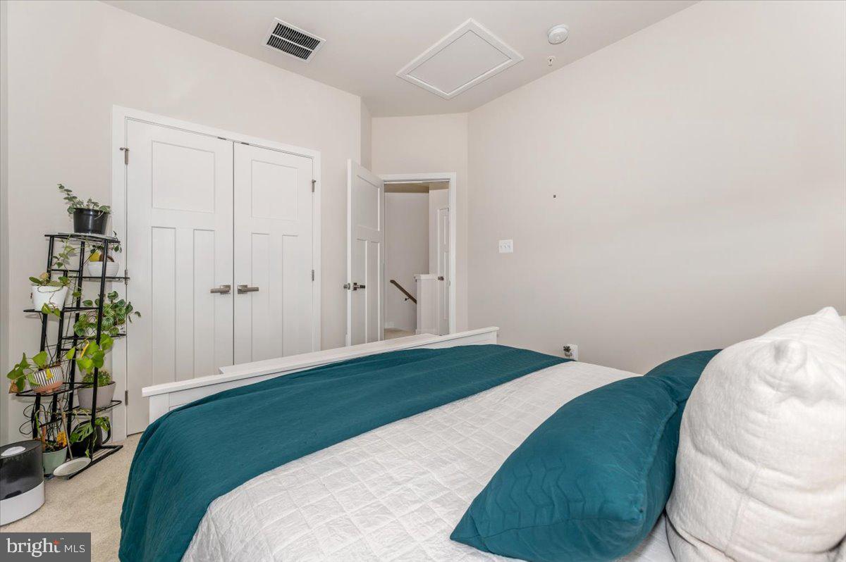 BELLE AIR TOWNHOMES - Residential