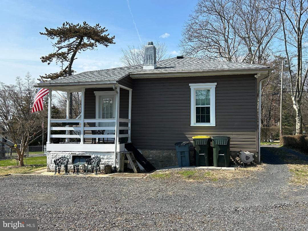 WILLOW MANOR - Residential