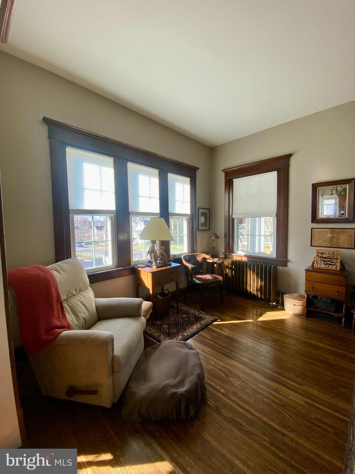 WILLOW MANOR - Residential