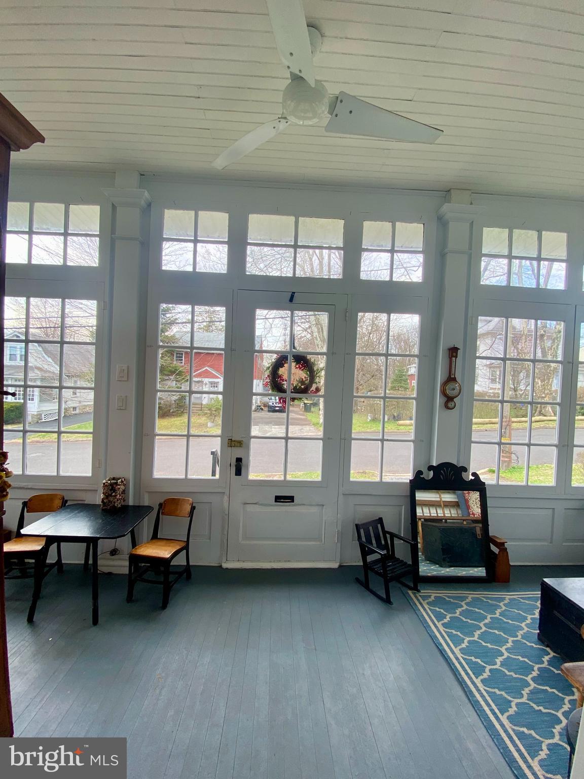 WILLOW MANOR - Residential