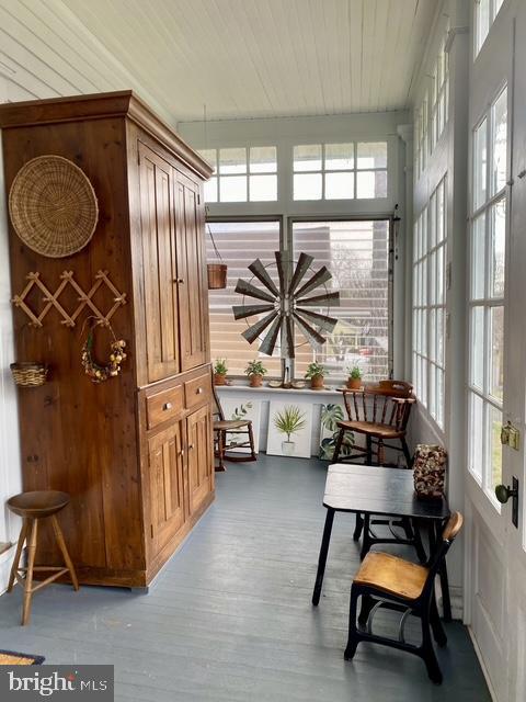 WILLOW MANOR - Residential