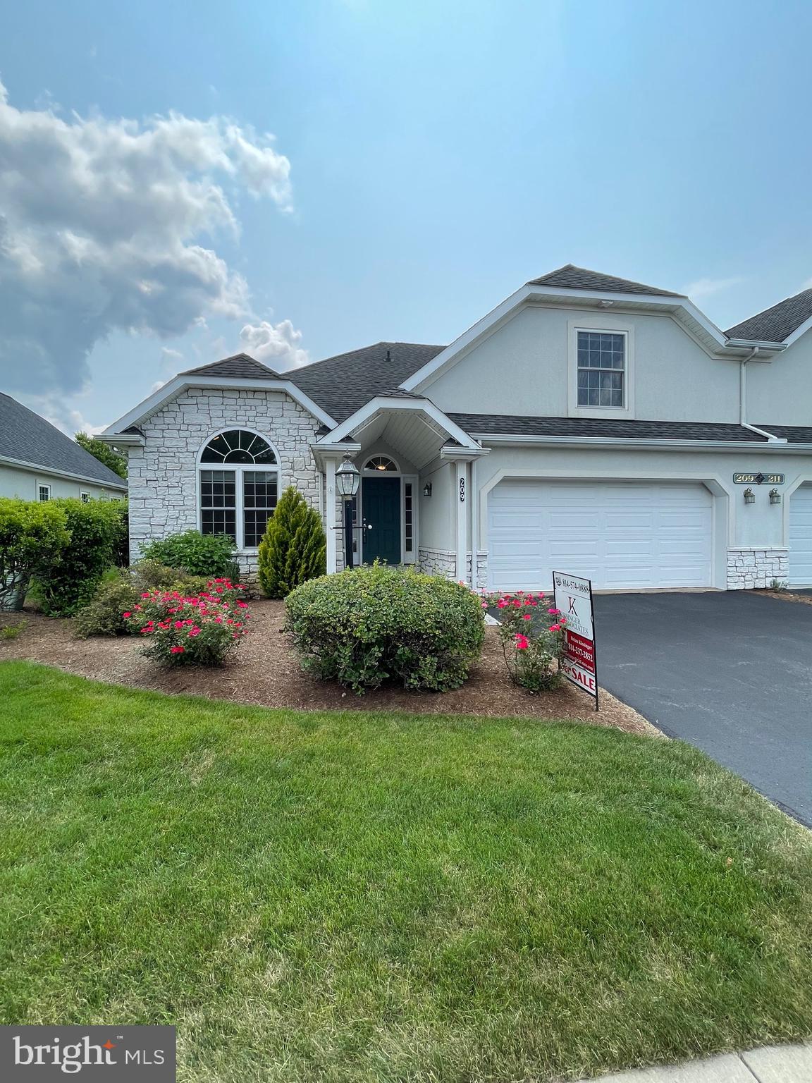3222 SHELLERS BEND 209