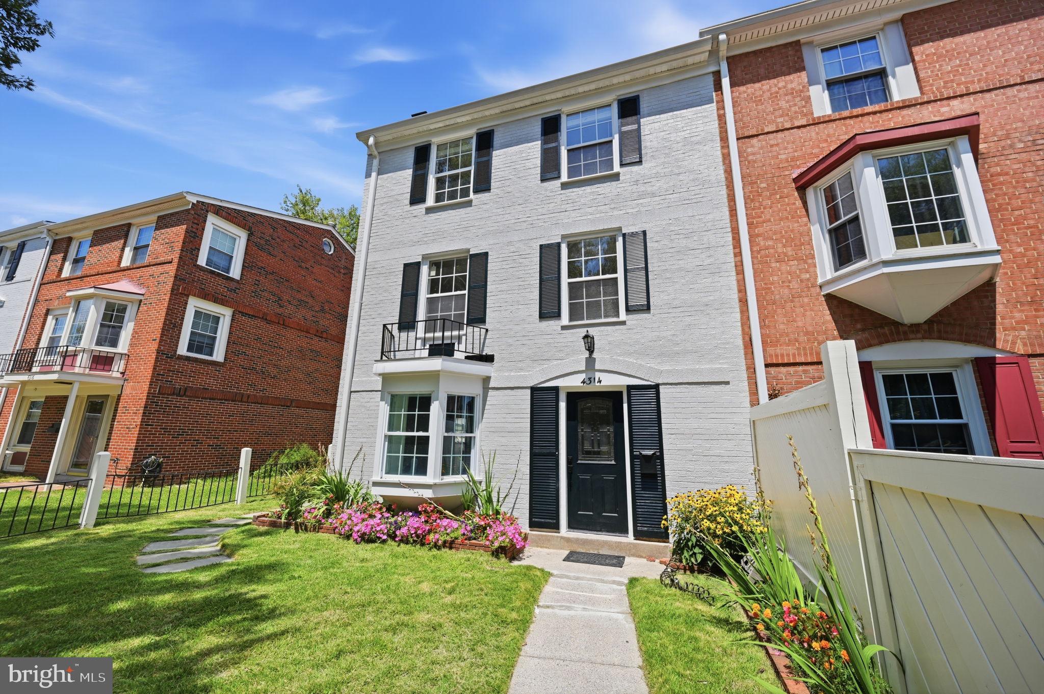4314 GRAMERCY CIRCLE
