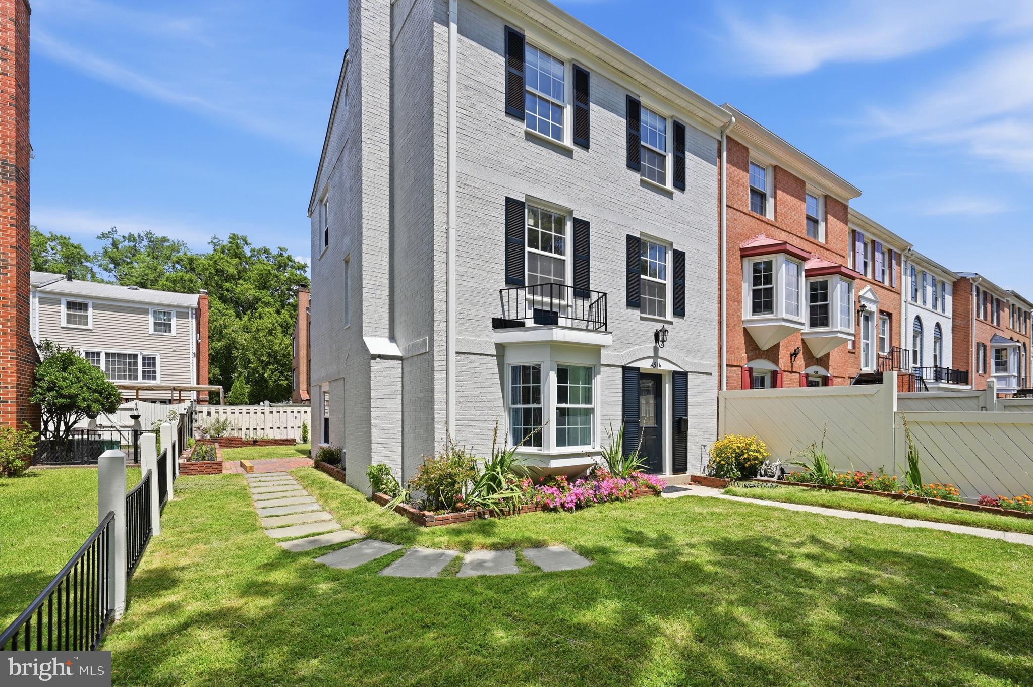 4314 GRAMERCY CIRCLE