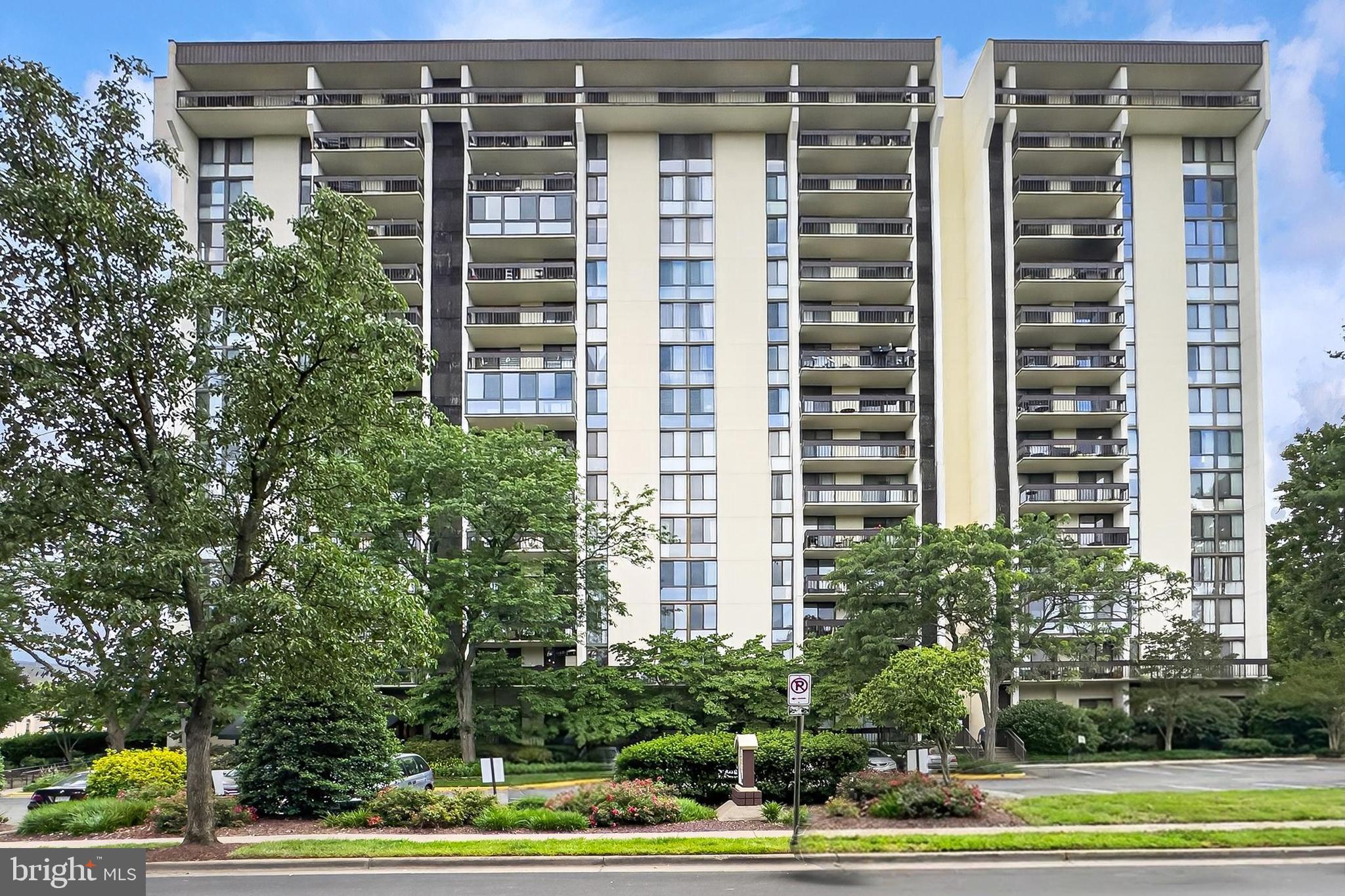 5300 HOLMES RUN PARKWAY 906