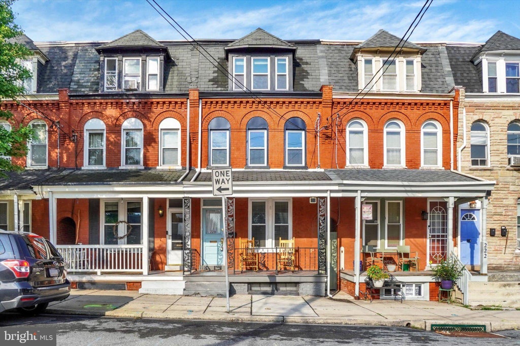 Photo of 220 N Shippen Street, LANCASTER, PA 17602 (MLS # PALA2094536)