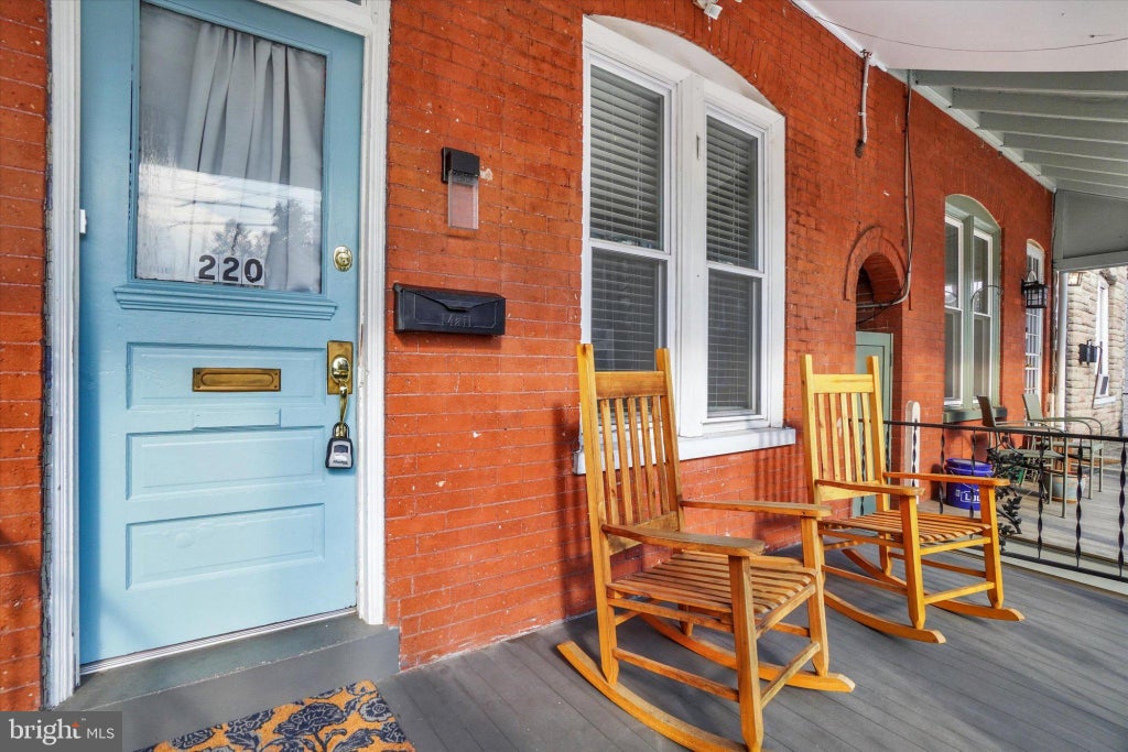 Photo of 220 N Shippen Street, LANCASTER, PA 17602 (MLS # PALA2094536)