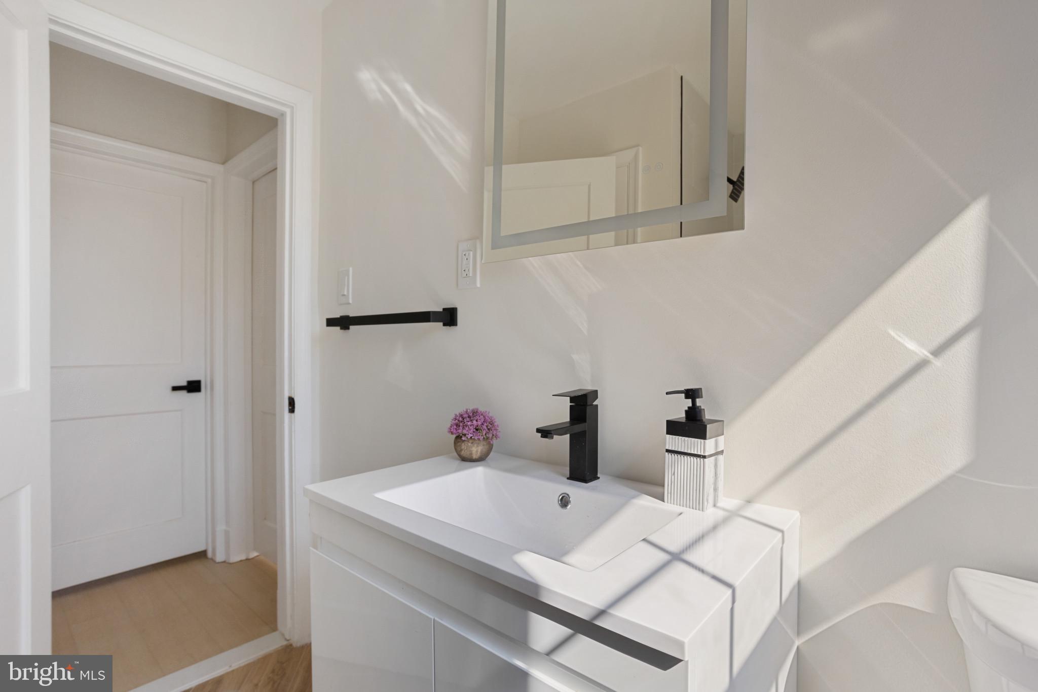 KENWOOD - Residential