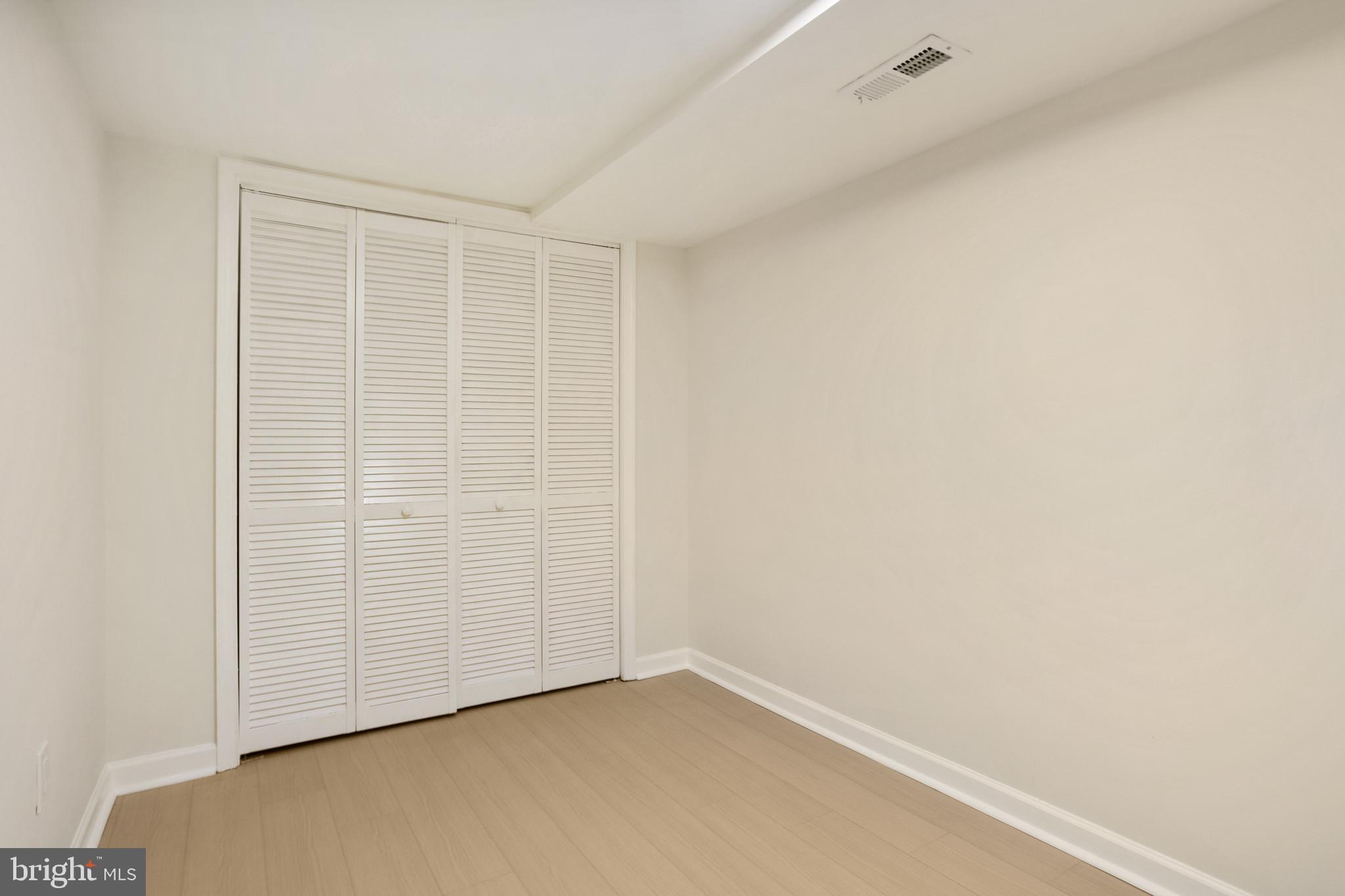 KENWOOD - Residential