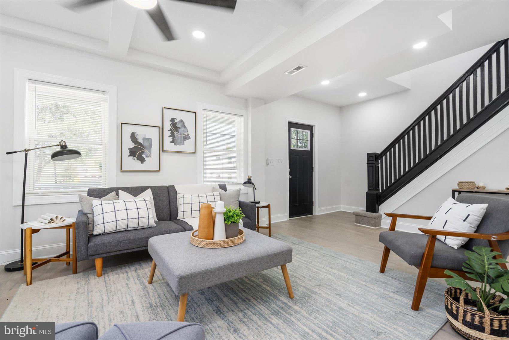 NORTHWOOD - Residential