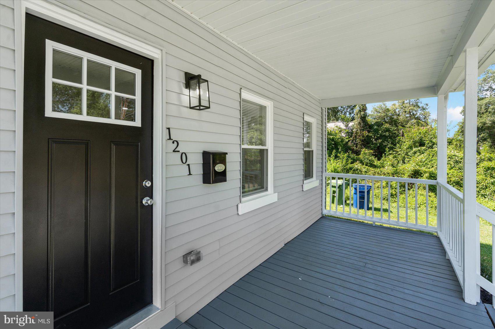 NORTHWOOD - Residential