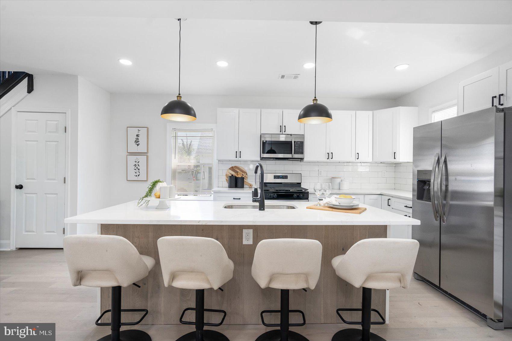 NORTHWOOD - Residential