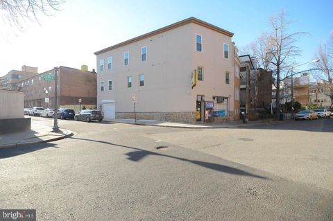 Photo of 1500 Ogden Street NW, WASHINGTON, DC 20010 (MLS # DCDC2261210)