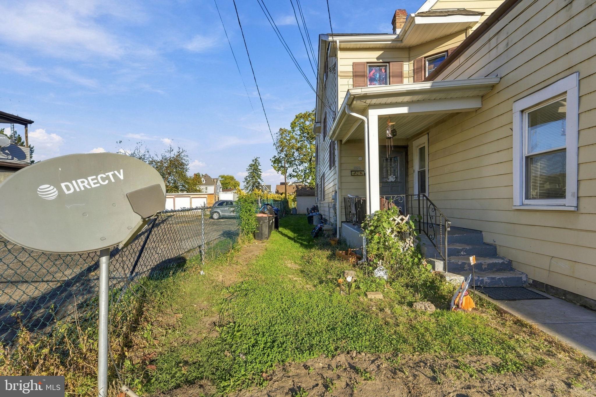 225 DELSEA DRIVE 227