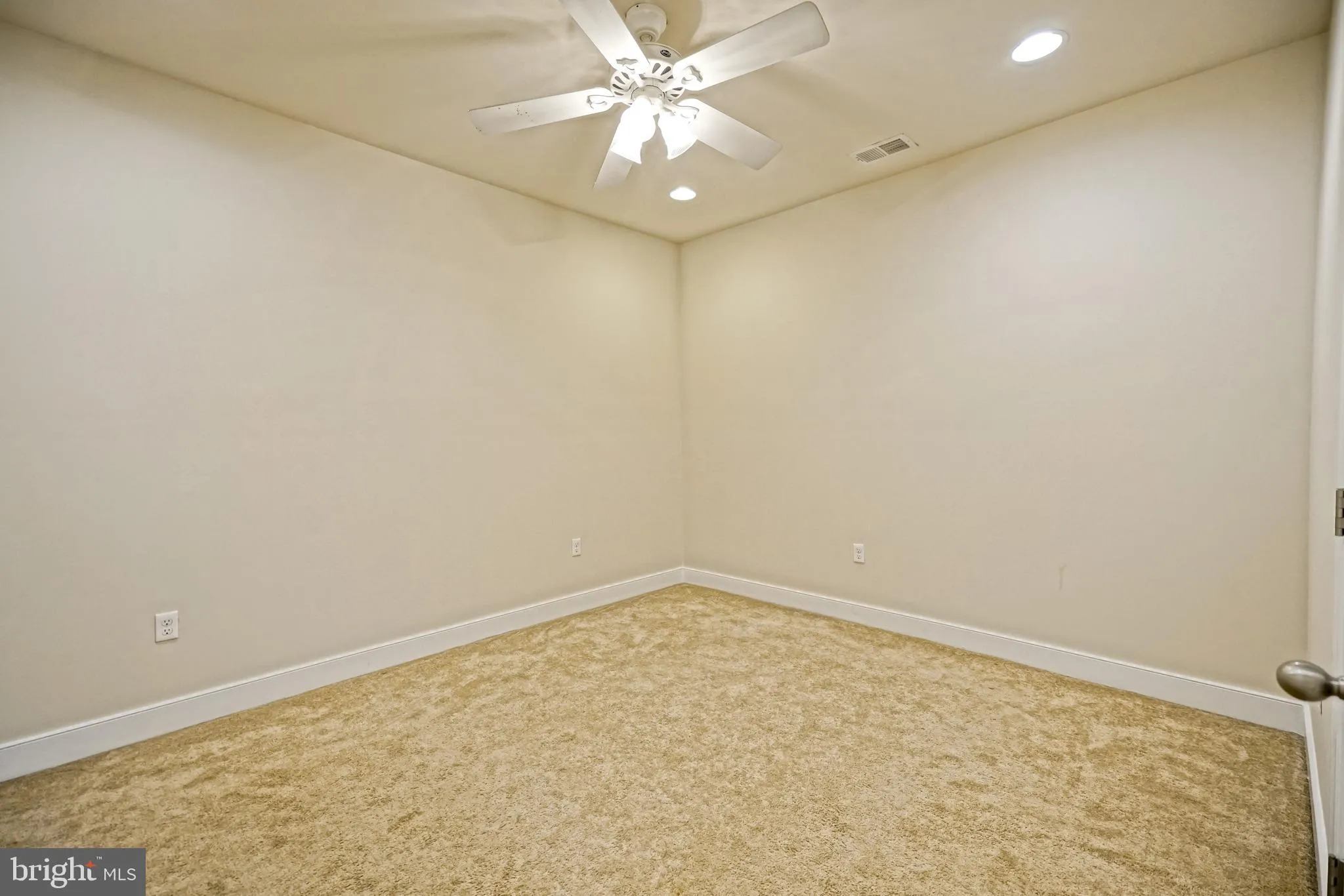 Rehoboth Beach, Delaware 19971, United States, 4 Bedrooms Bedrooms, ,3 BathroomsBathrooms,Residential,Coming Soon,232146