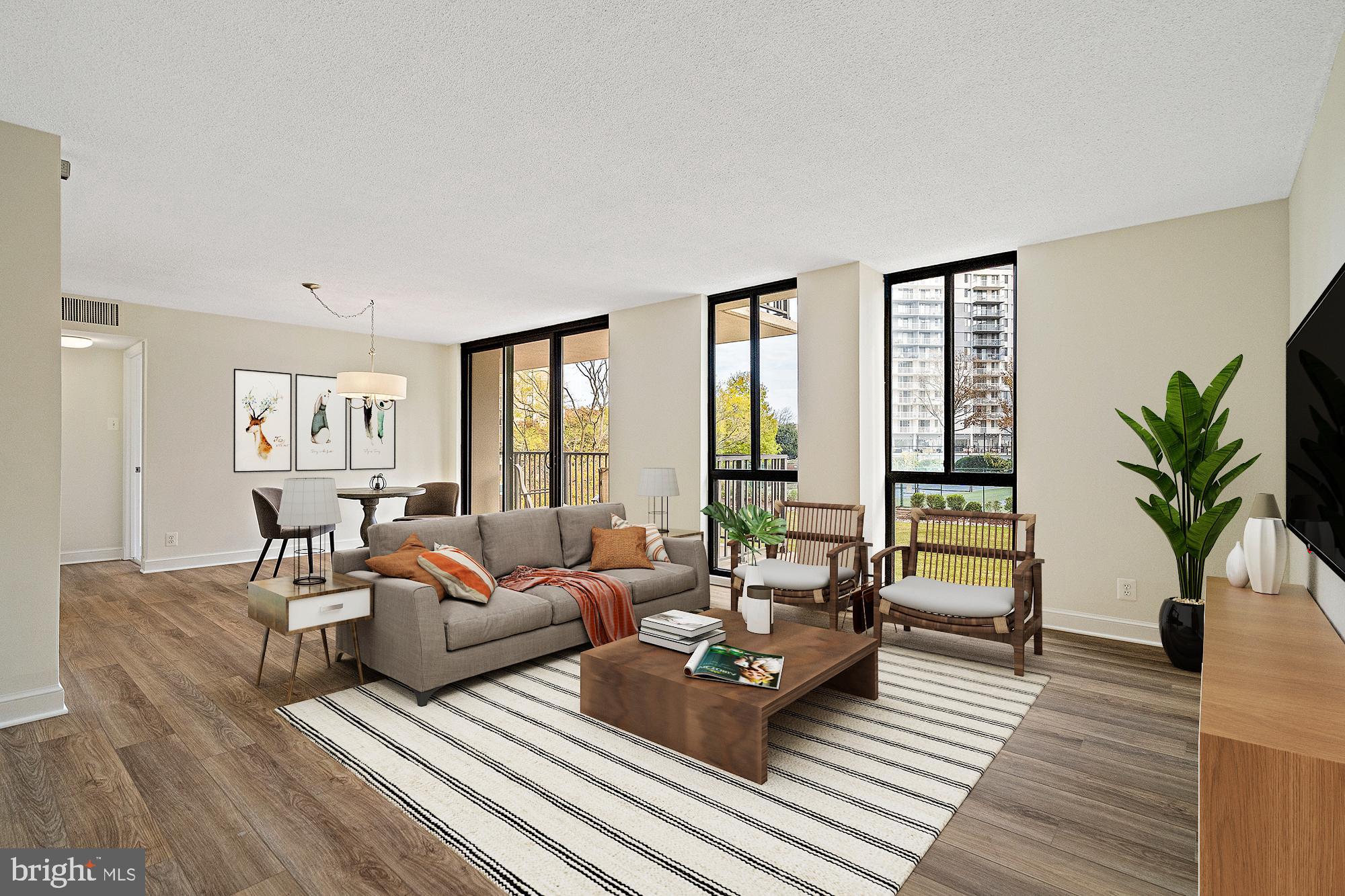 MCLEAN HOUSE NORTH - Residential