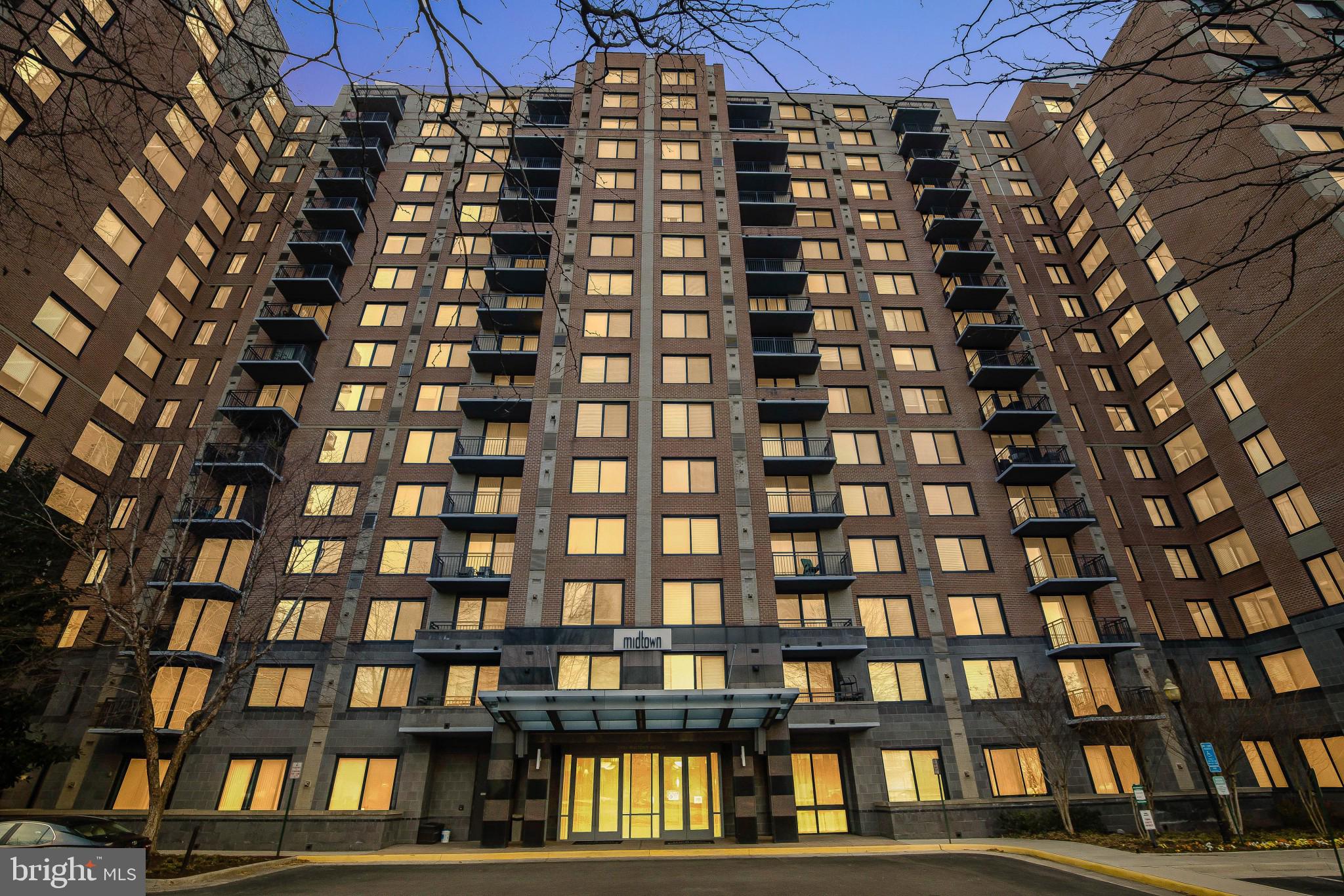 MIDTOWN ALEXANDRIA STATION CONDOMINIUM - Residential
