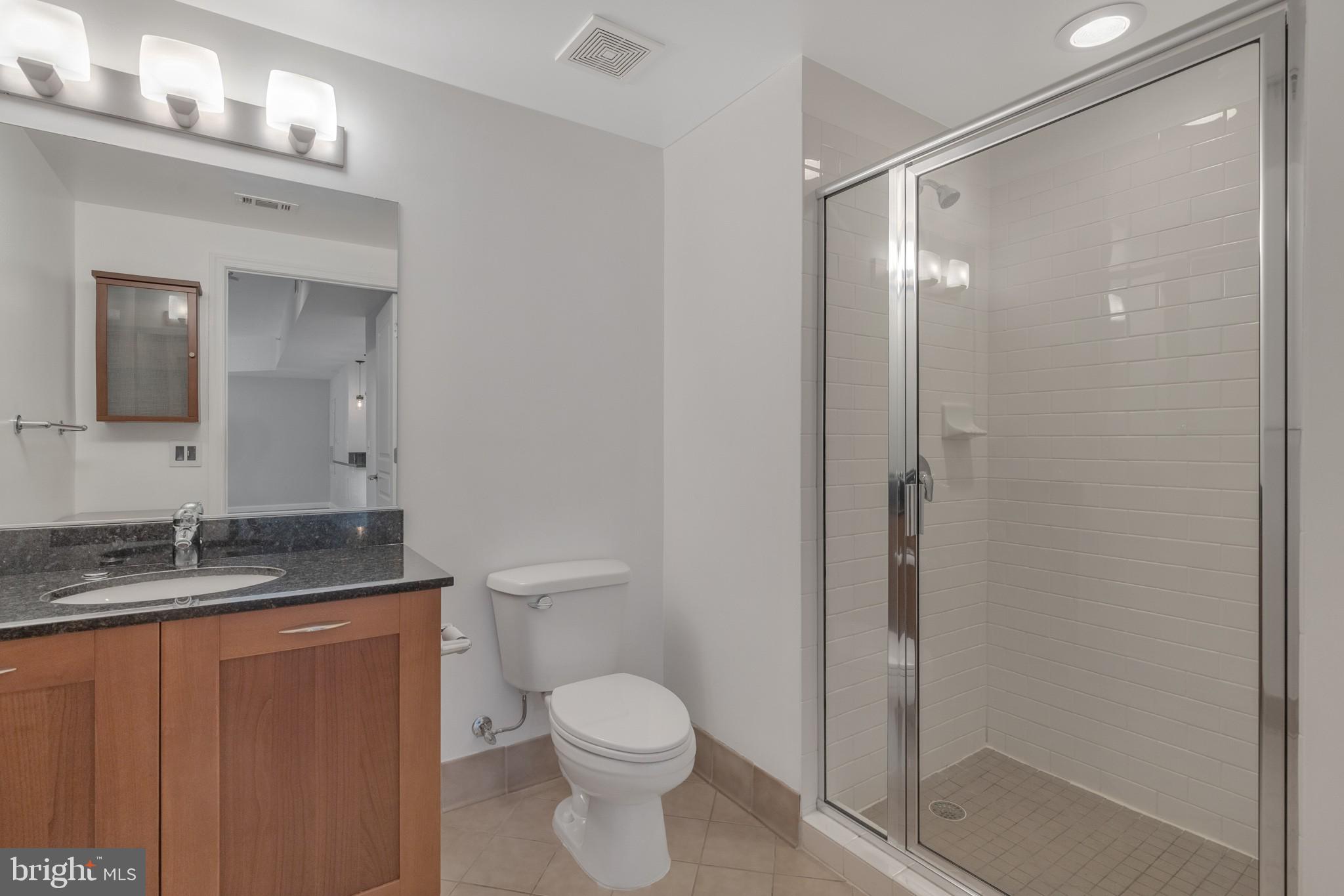 MIDTOWN ALEXANDRIA STATION CONDOMINIUM - Residential