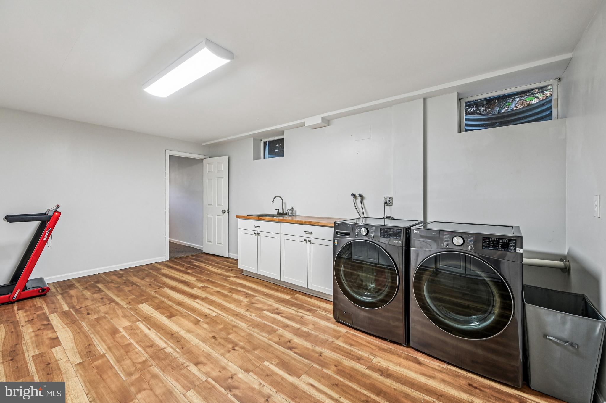 MOUNT HEBRON - Residential