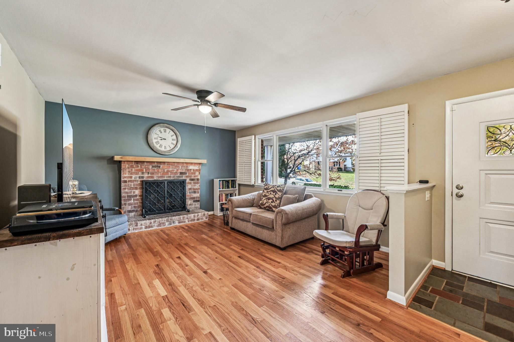 MOUNT HEBRON - Residential