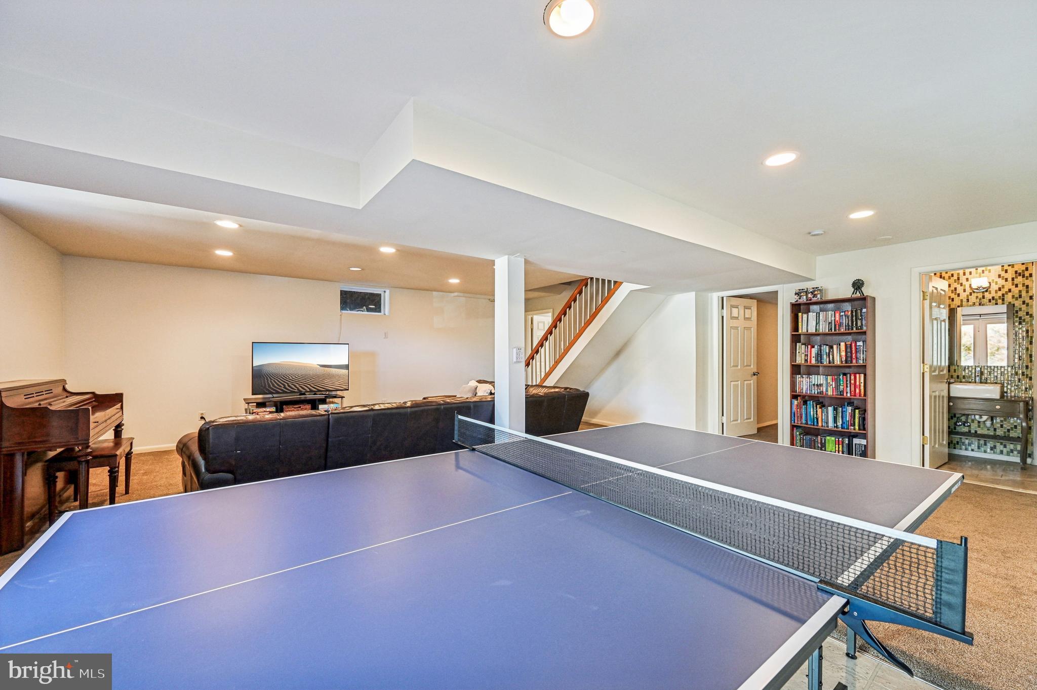 MOUNT HEBRON - Residential