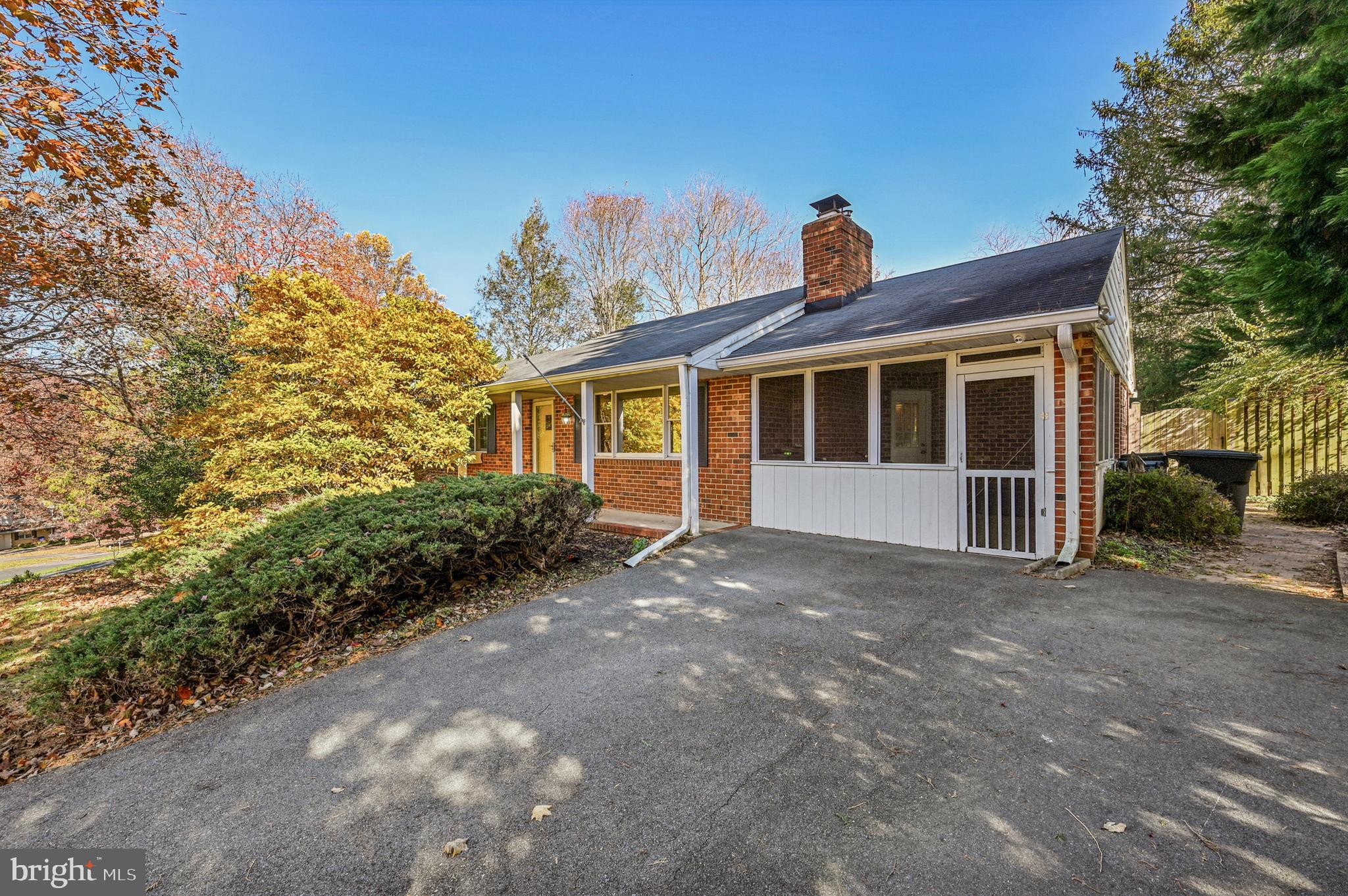 MOUNT HEBRON - Residential