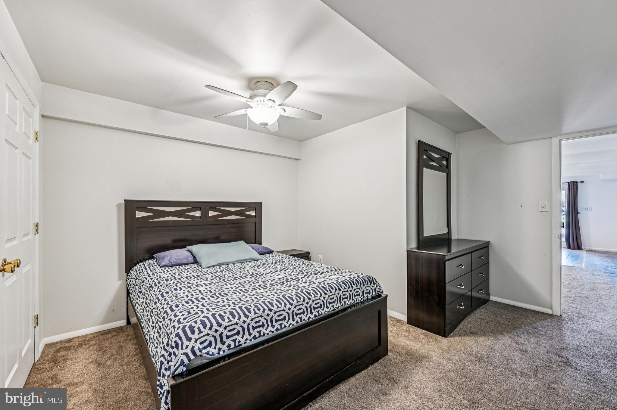 MOUNT HEBRON - Residential