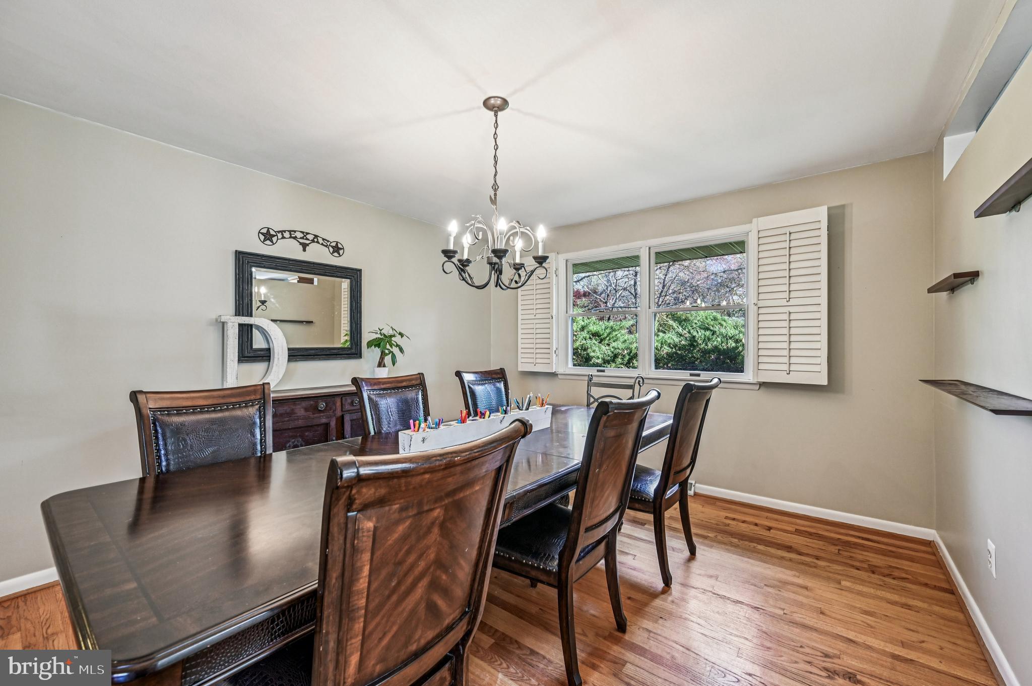 MOUNT HEBRON - Residential