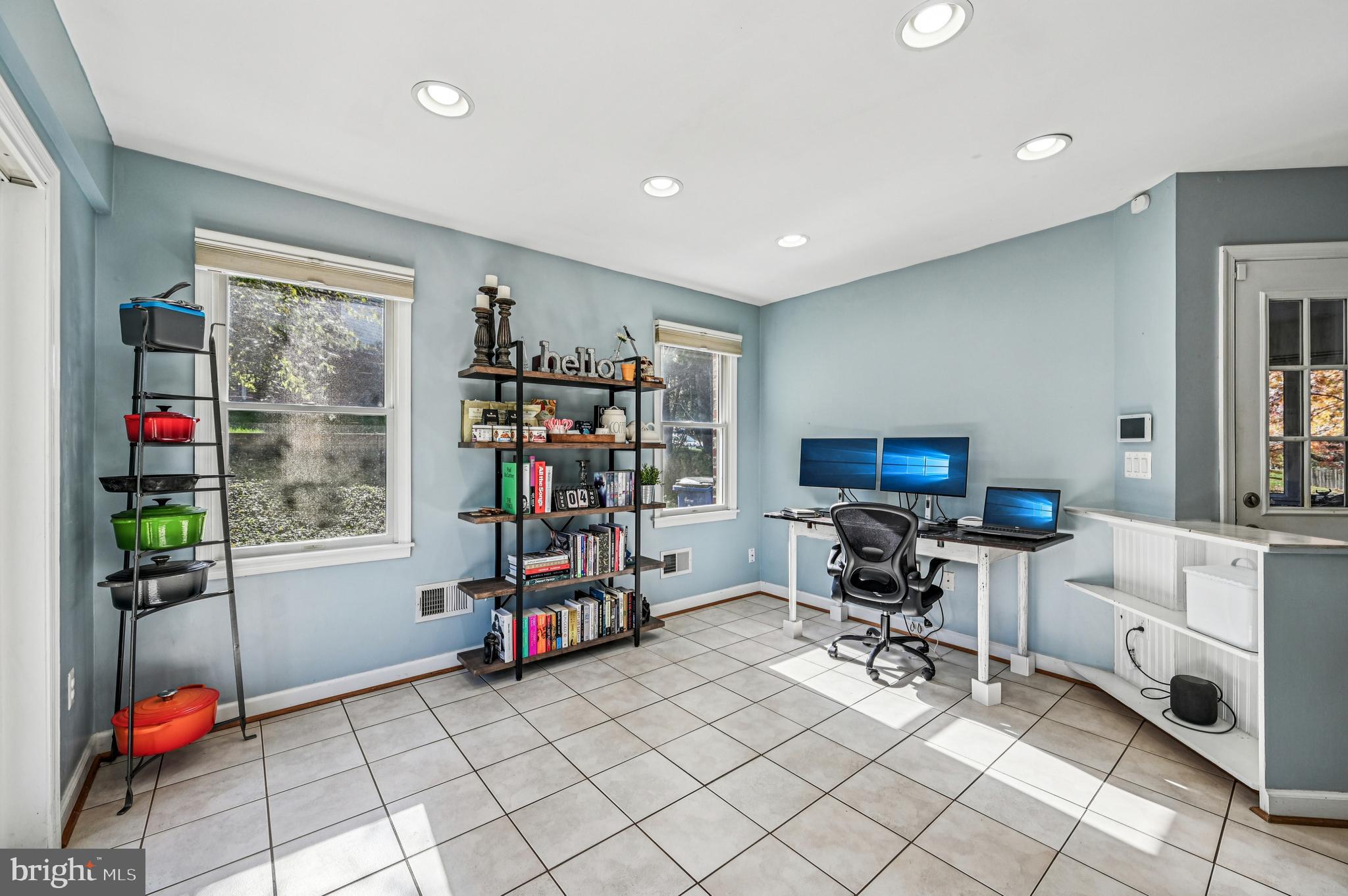 MOUNT HEBRON - Residential