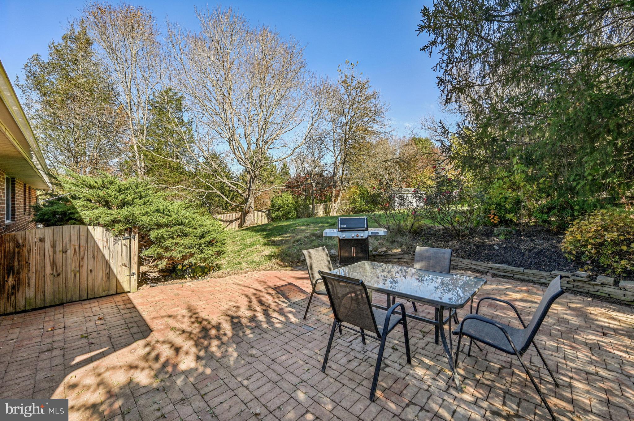 MOUNT HEBRON - Residential