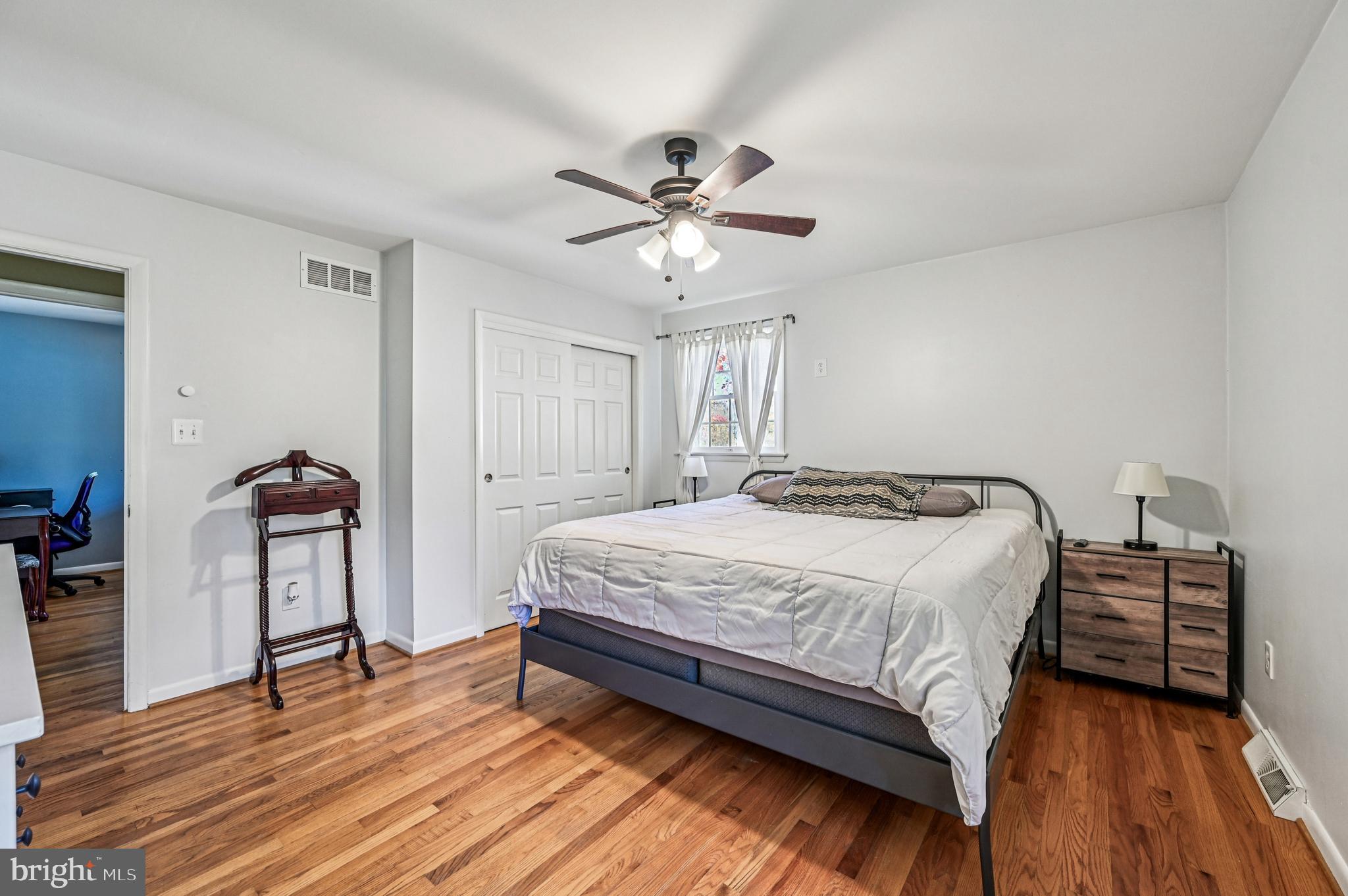 MOUNT HEBRON - Residential