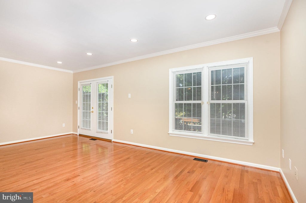 Photo of 8002 Tanworth Court, SPRINGFIELD, VA 22152 (MLS # VAFX2332842)