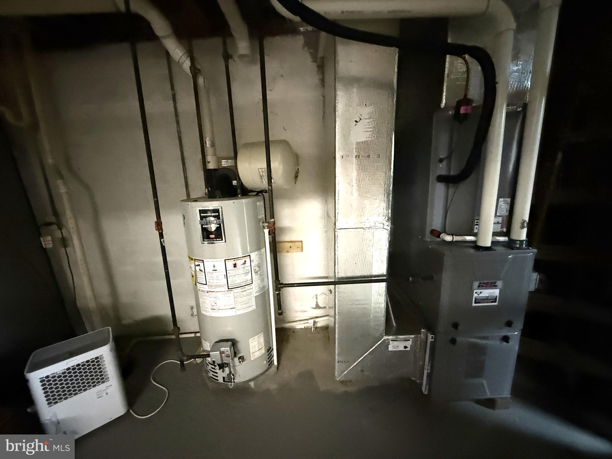 BREEZEWOOD FOREST - Residential