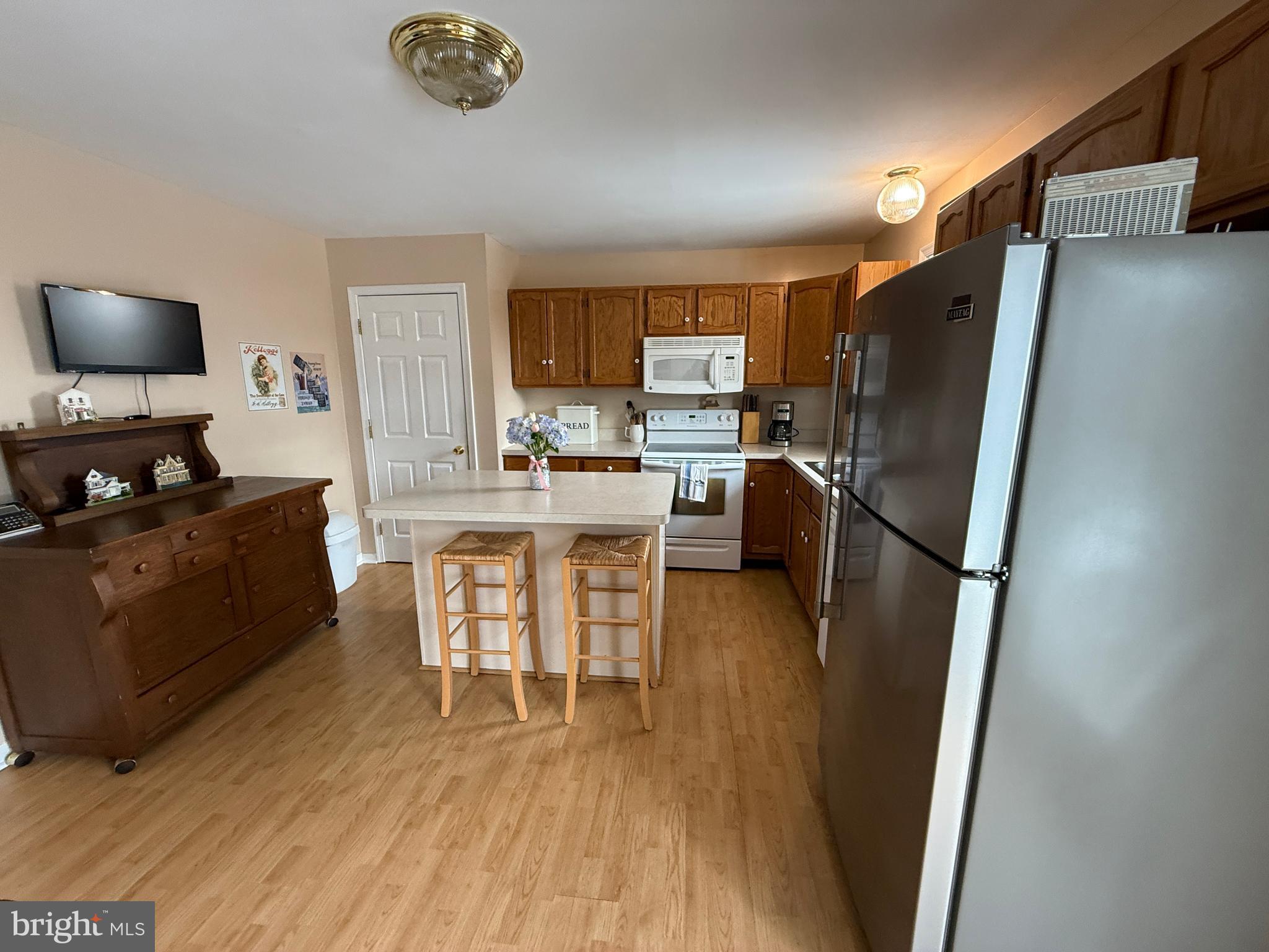 BREEZEWOOD FOREST - Residential