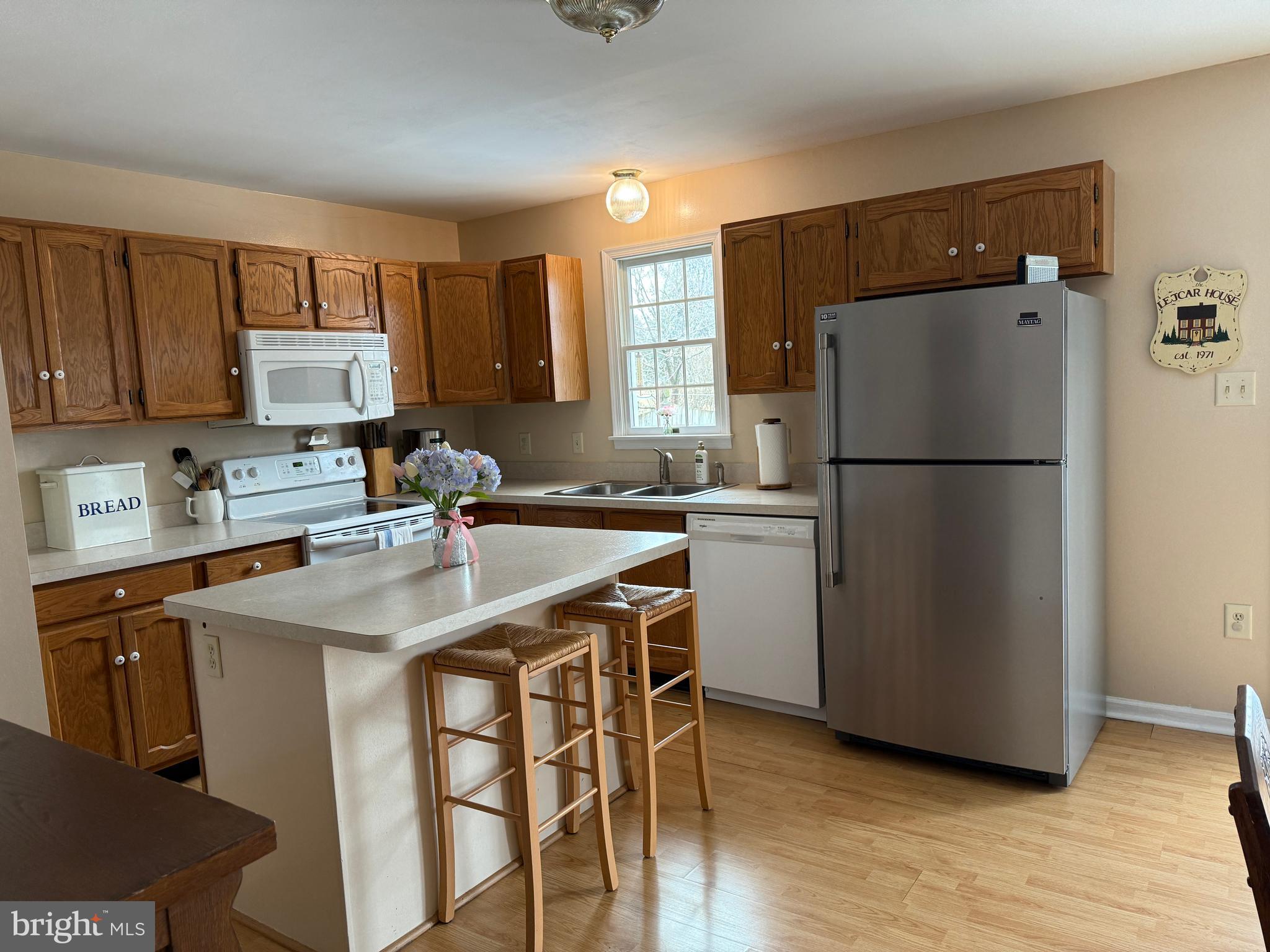 BREEZEWOOD FOREST - Residential