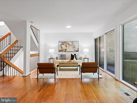 3170 COLCHESTER BROOK LANE FAIRFAX VA 22031