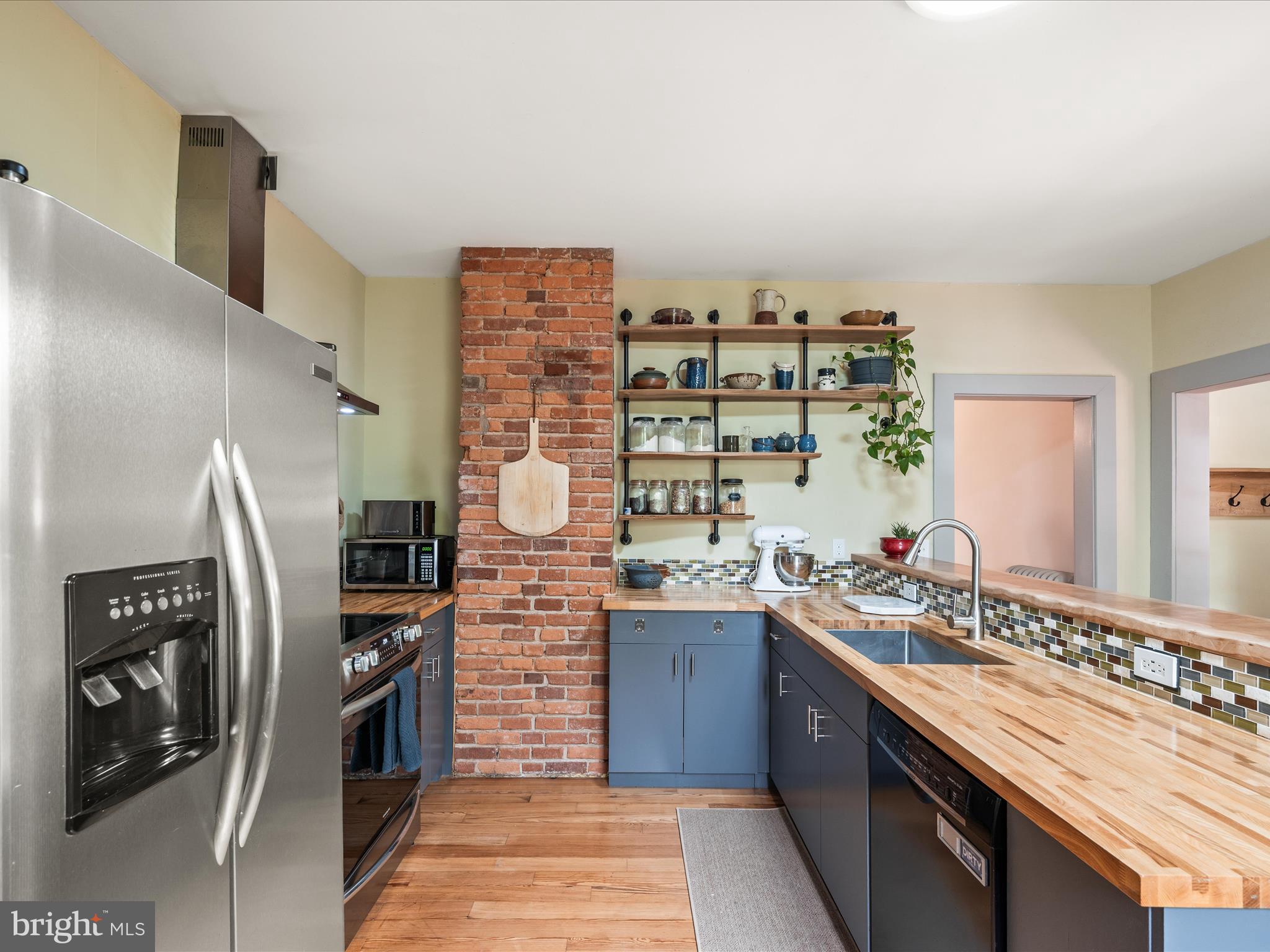 BERRYVILLE - Residential