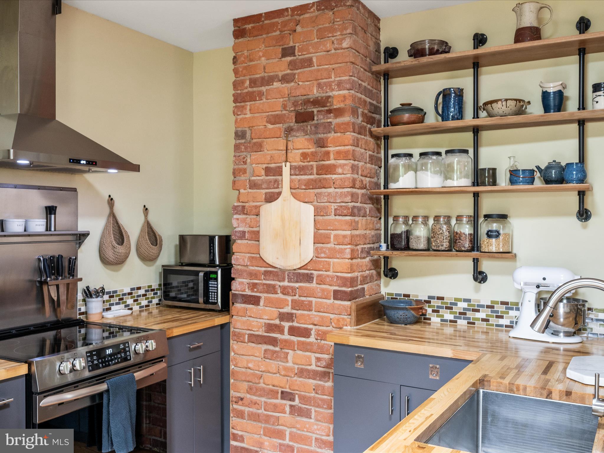 BERRYVILLE - Residential