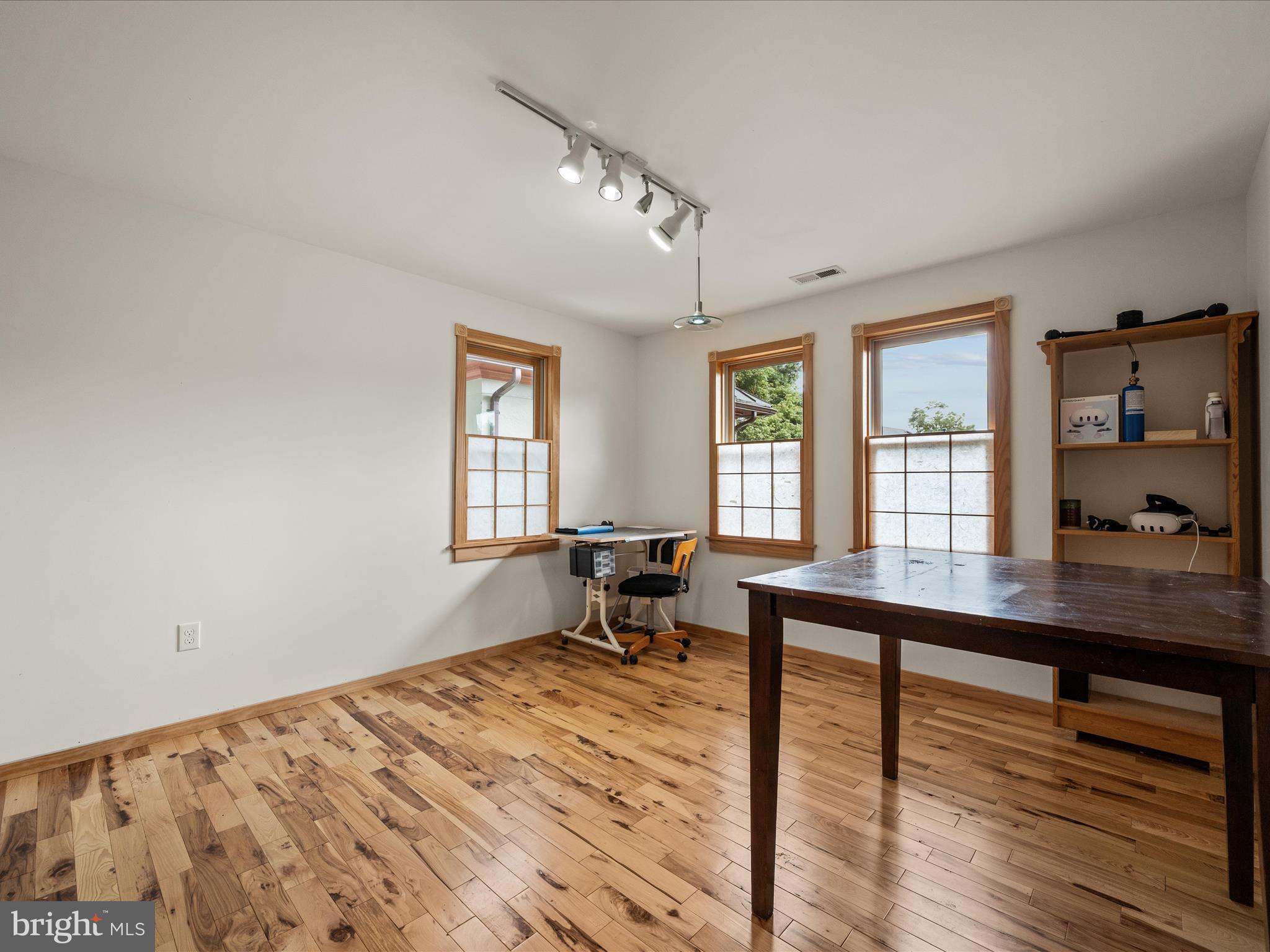 BERRYVILLE - Residential