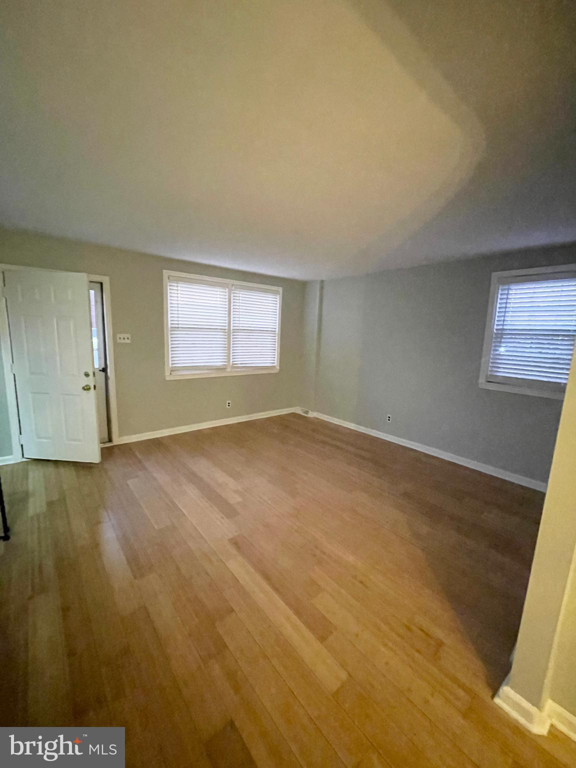 MAYFAIR - Residential Lease