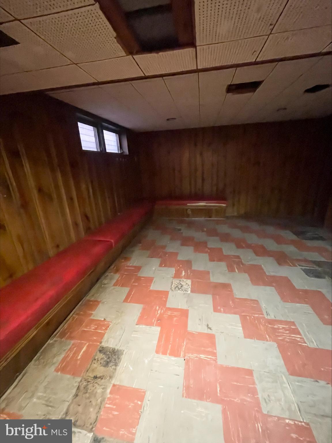 MAYFAIR - Residential Lease