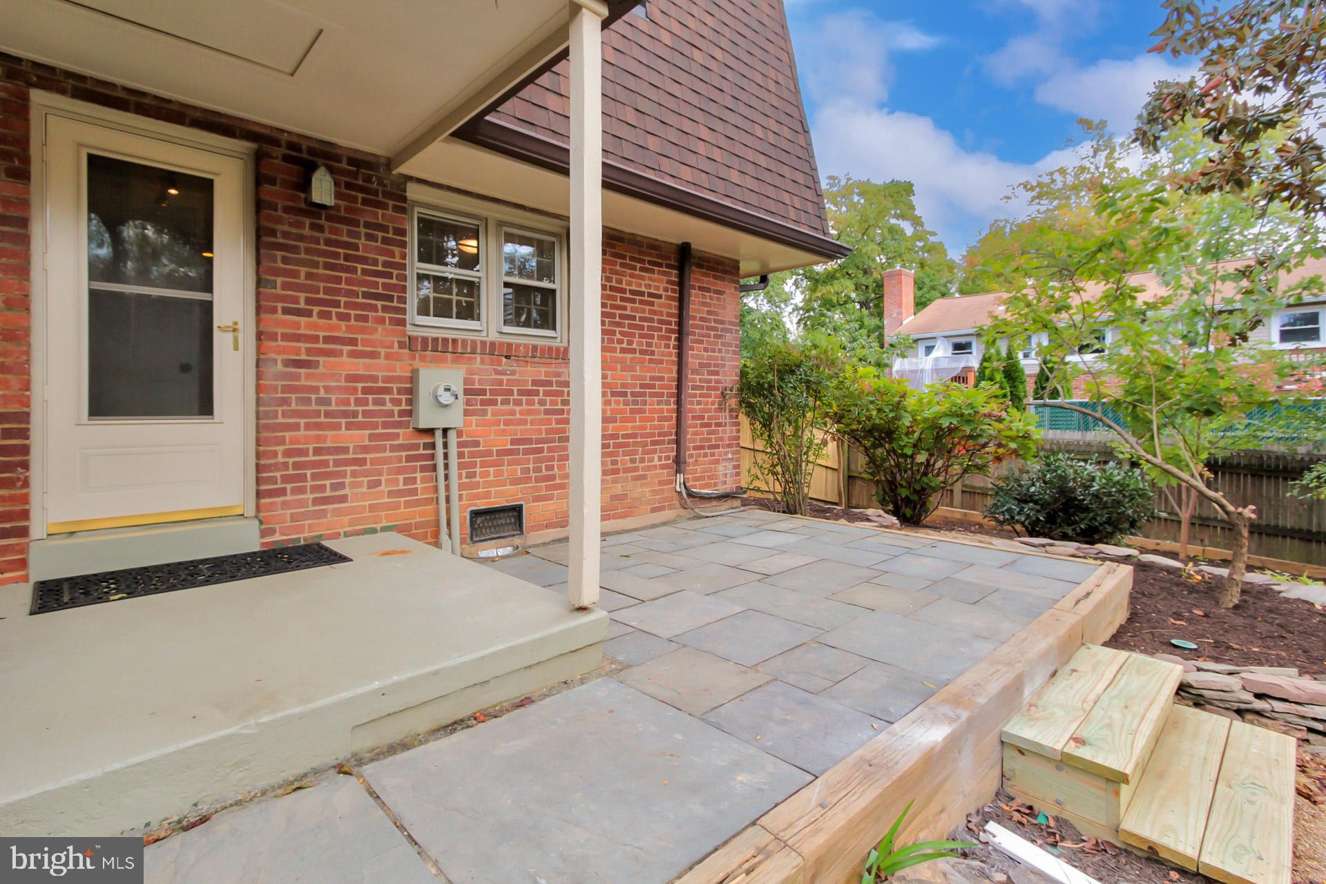 WINTER HILL - Residential