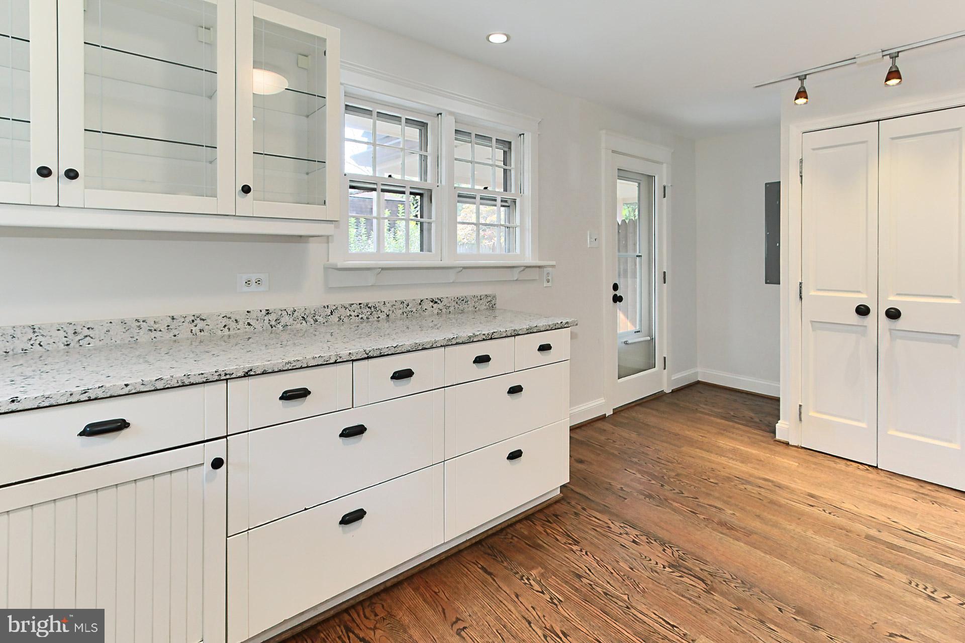 WINTER HILL - Residential