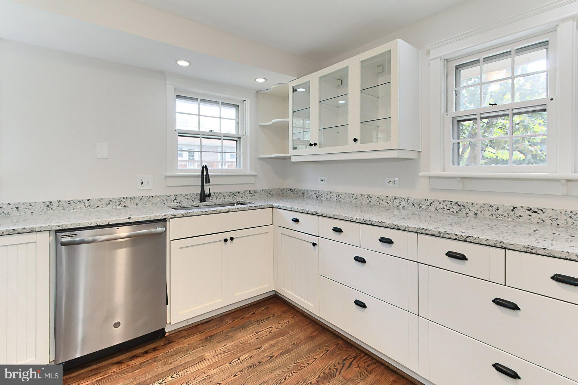 WINTER HILL - Residential