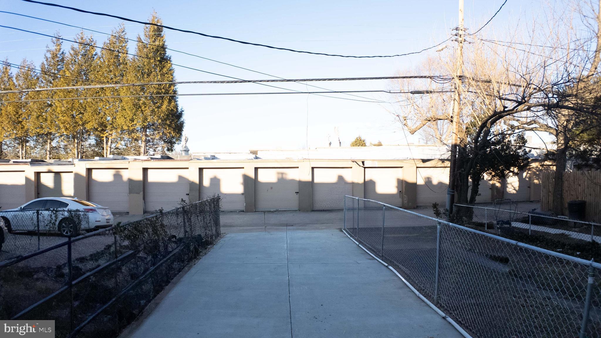 BELAIR-EDISON - Residential