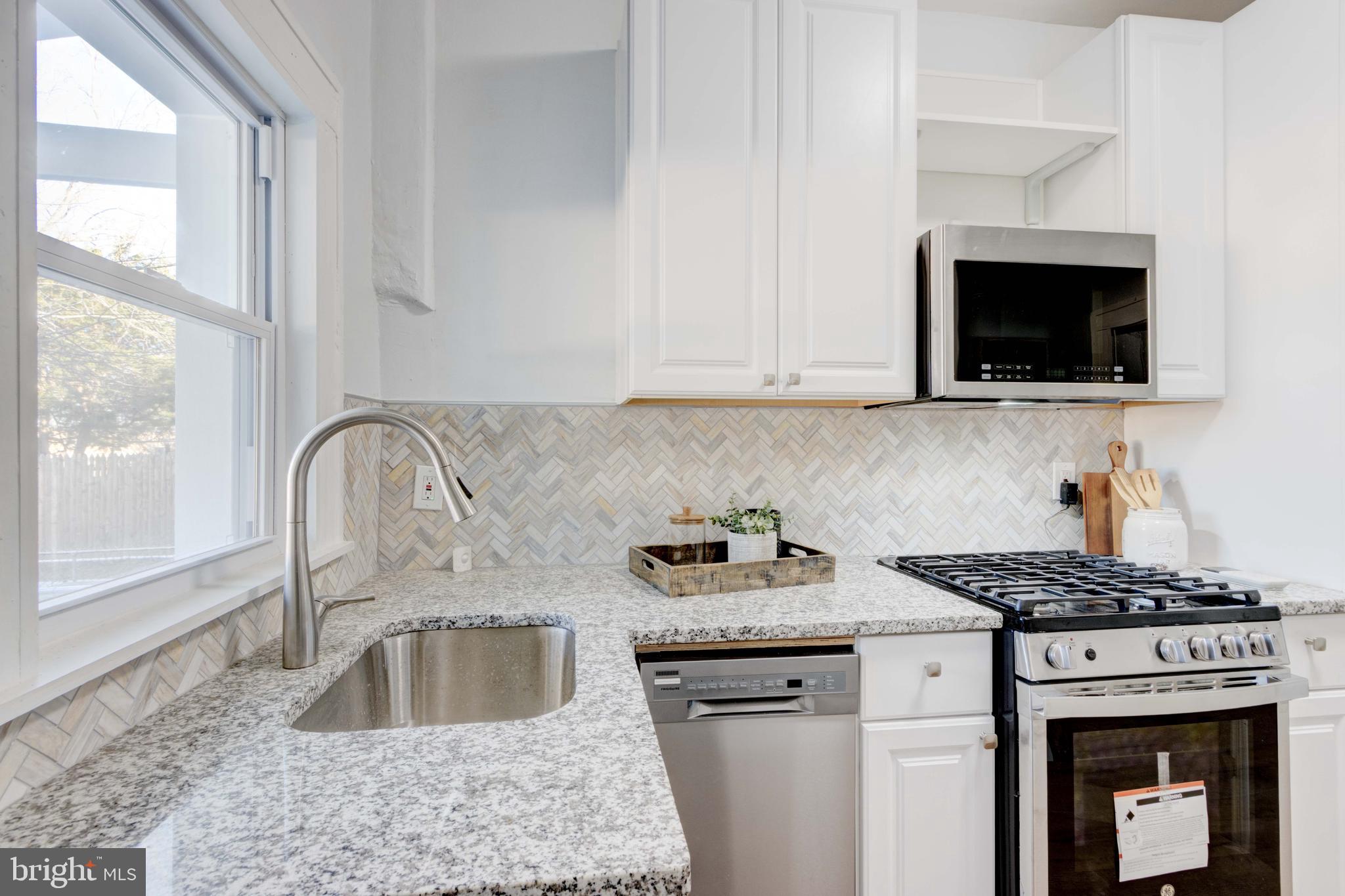 BELAIR-EDISON - Residential