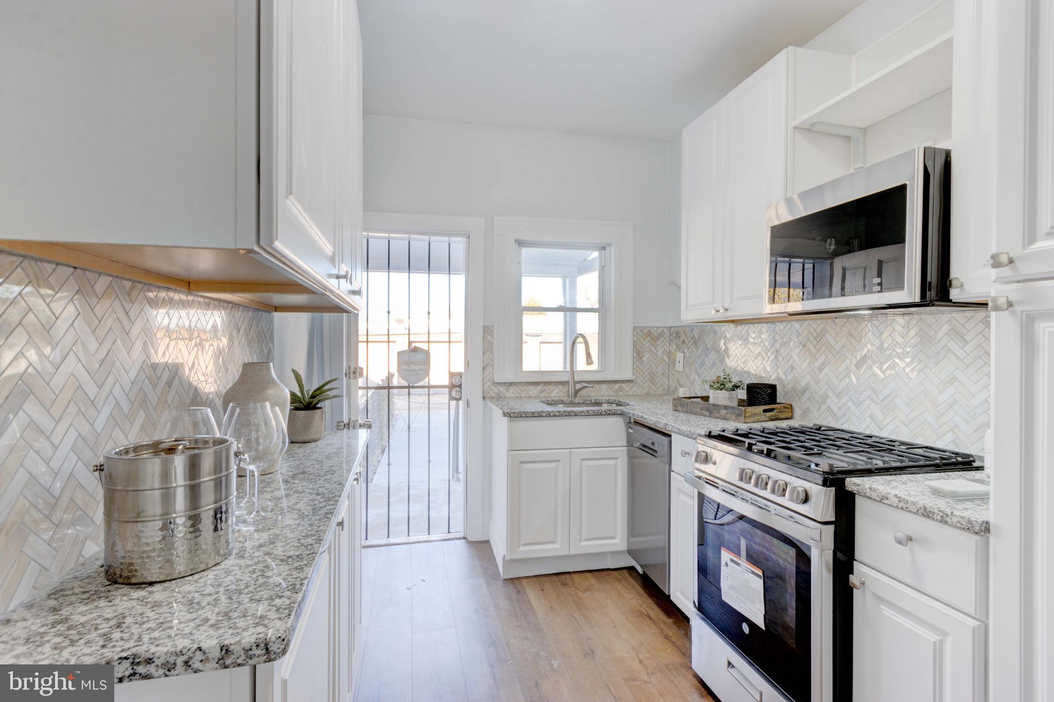 BELAIR-EDISON - Residential