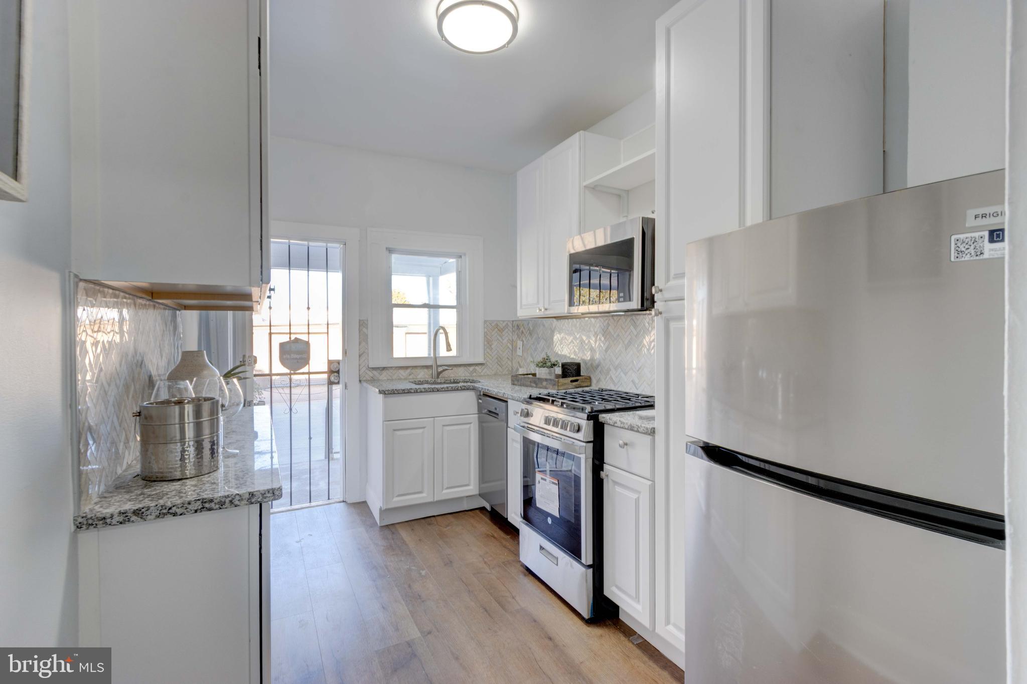 BELAIR-EDISON - Residential